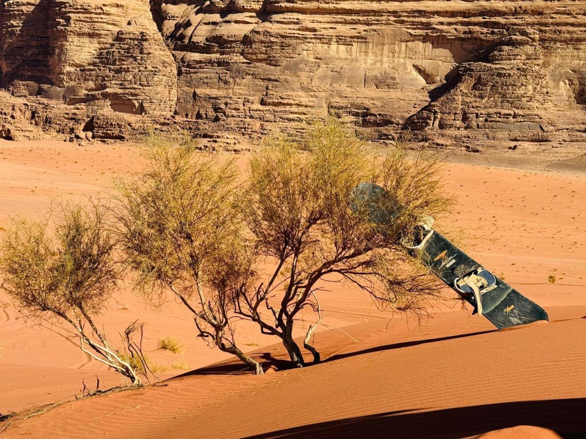 Wadi Rum Mundo Camp Aqaba Eksteriør billede