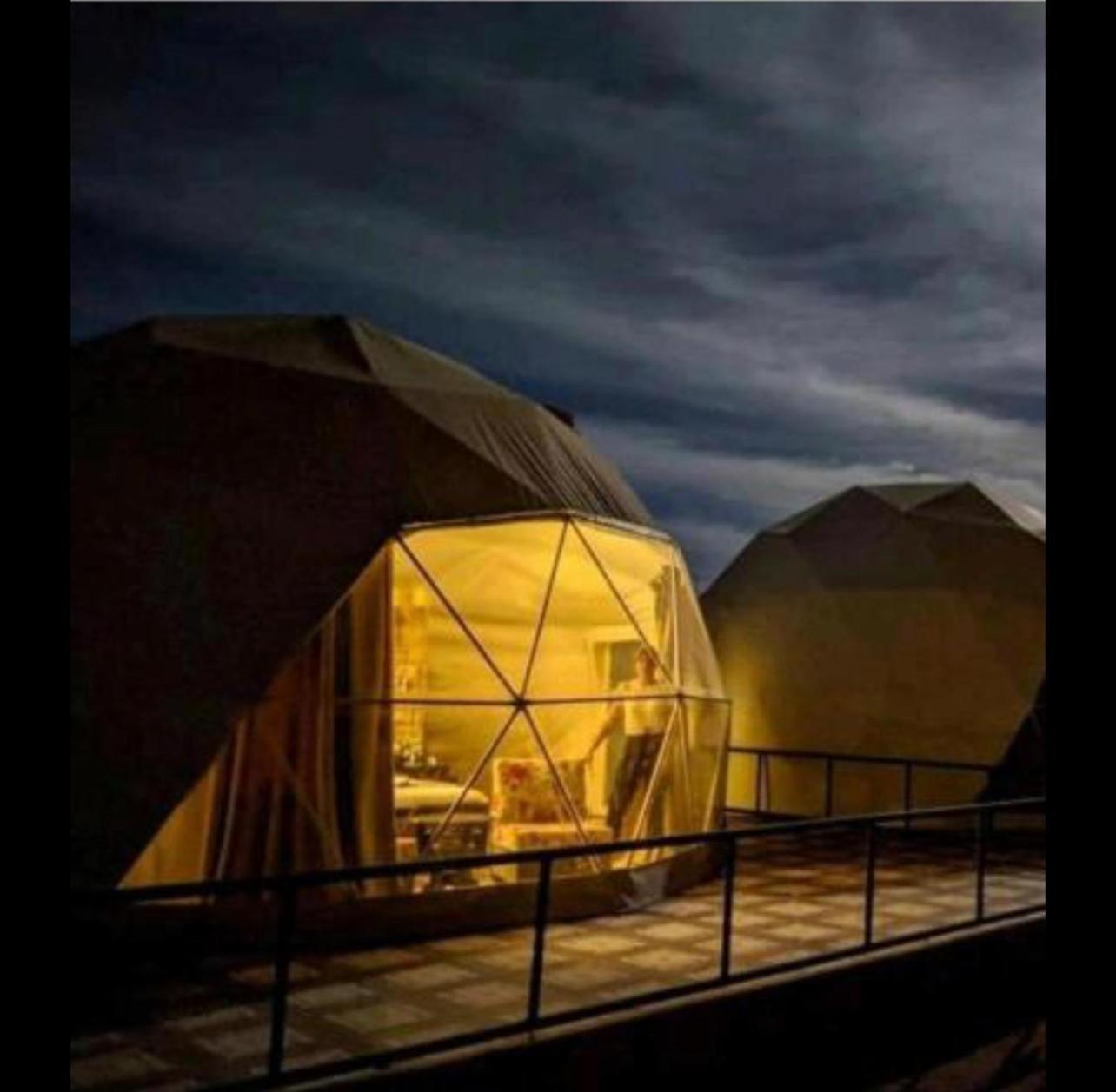 Wadi Rum Mundo Camp Aqaba Eksteriør billede
