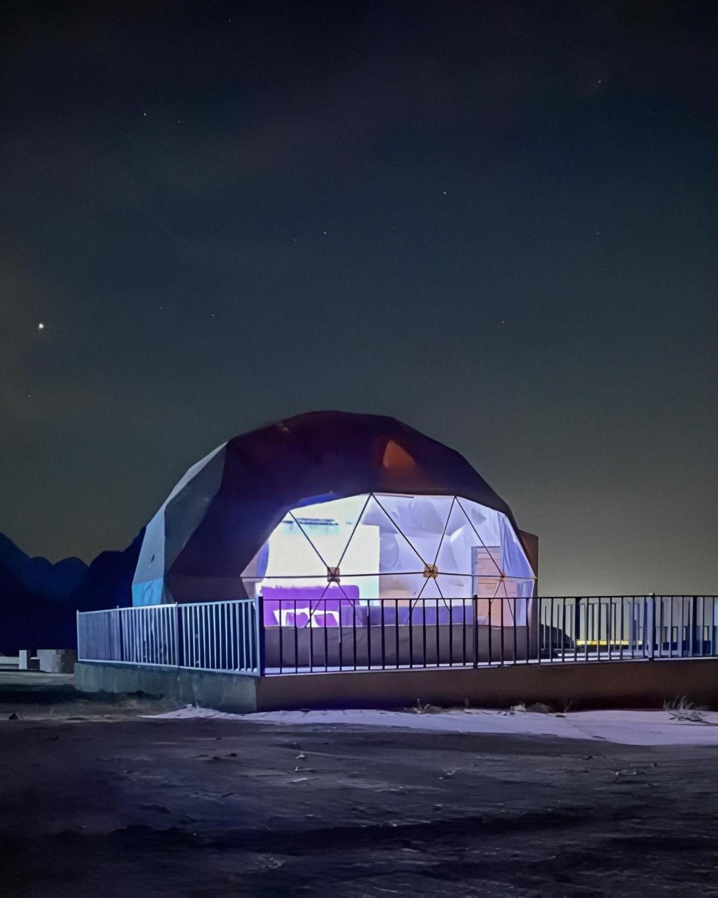 Wadi Rum Mundo Camp Aqaba Eksteriør billede